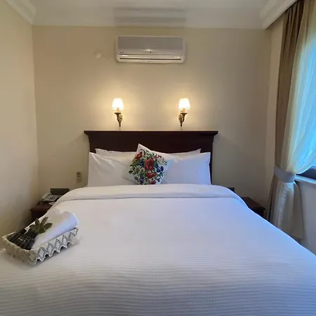 Konukevi Suinn Cunda 2*