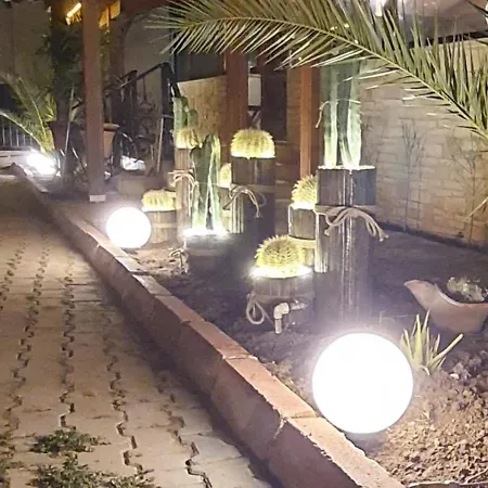 Suinn Cunda Πανσιόν Ayvalı